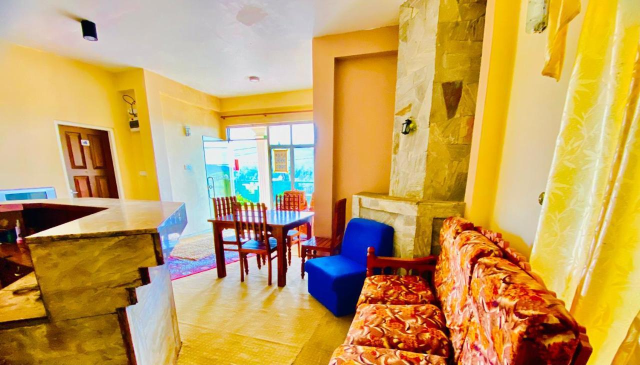 Guest House Hill Paradise Νουβάρα Ελίγια Εξωτερικό φωτογραφία