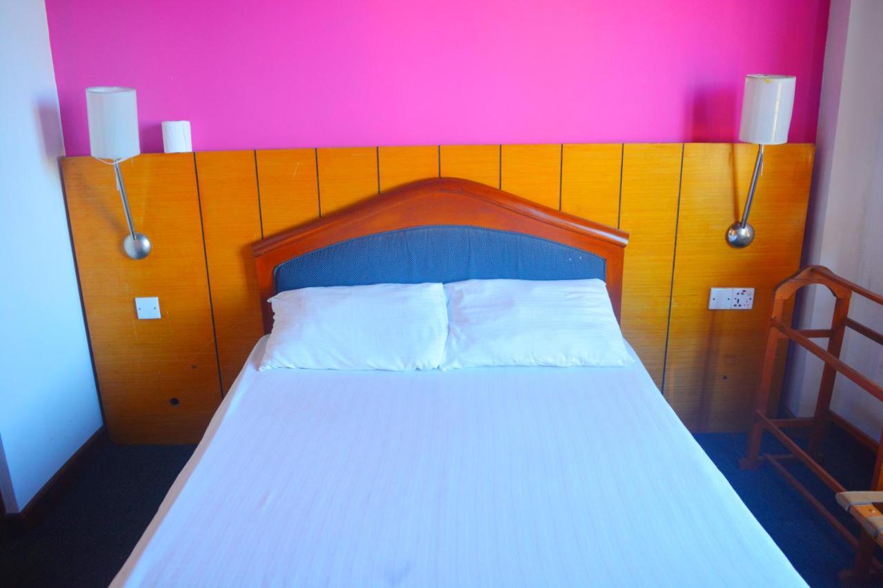 Guest House Hill Paradise Νουβάρα Ελίγια Εξωτερικό φωτογραφία
